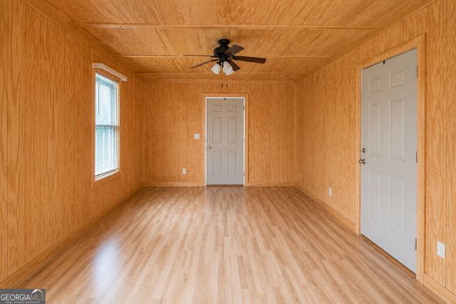 509 Buttrum Road NE, Adairsville, GA 30103