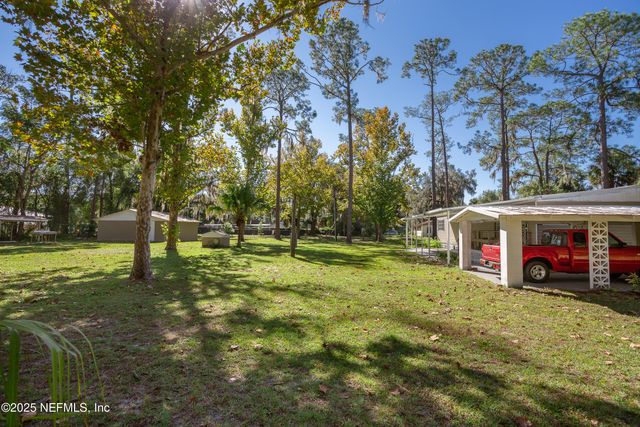 600 PALMETTO Street, Welaka, FL 32193