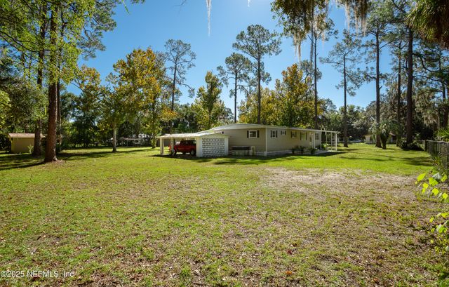 600 PALMETTO Street, Welaka, FL 32193