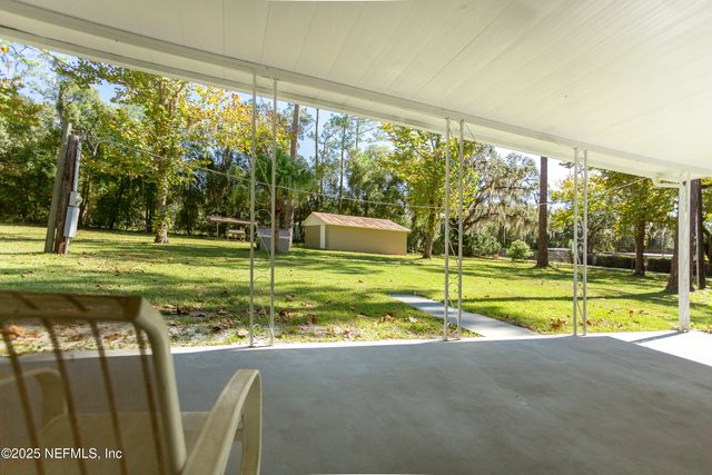 600 PALMETTO Street, Welaka, FL 32193