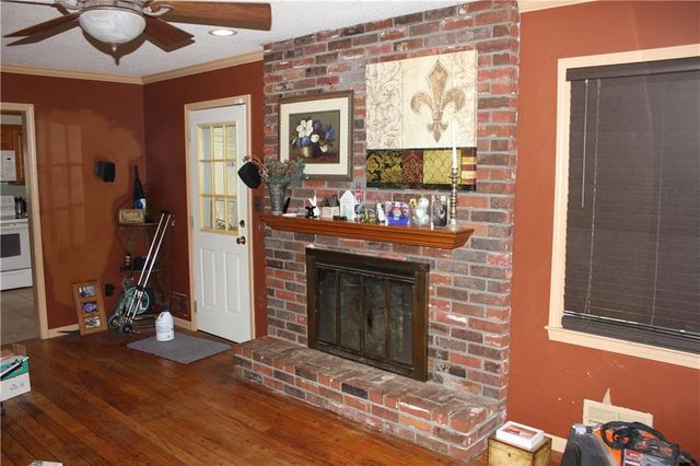 415 E 106th Terrace, Kansas City, MO 64131