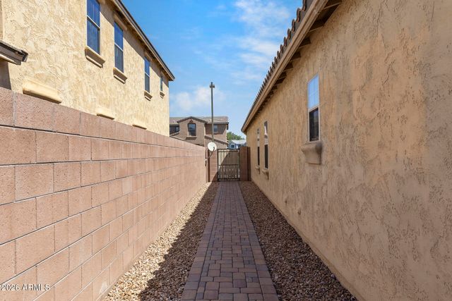899 E HARRISON Street, Chandler, AZ 85225
