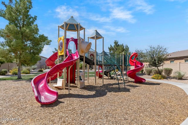 899 E HARRISON Street, Chandler, AZ 85225