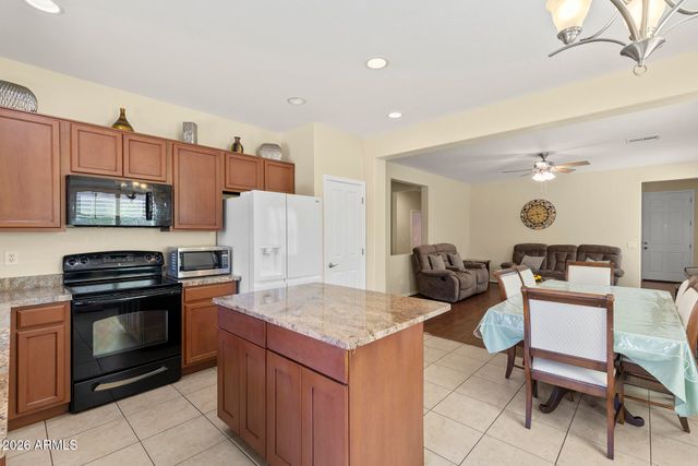 899 E HARRISON Street, Chandler, AZ 85225