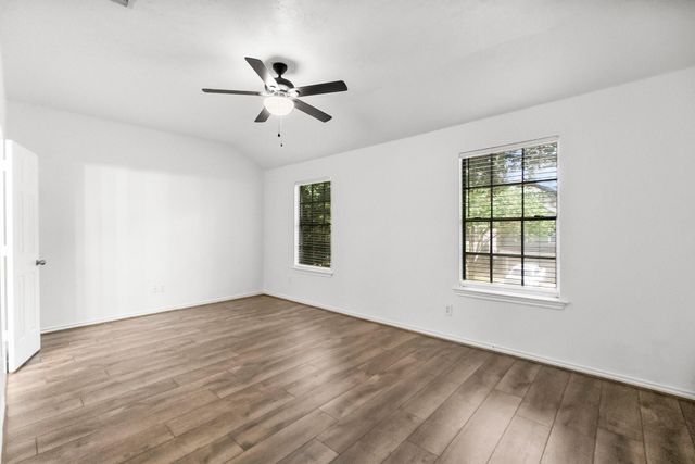 302 Sentry Maple Place, The Woodlands, TX 77382