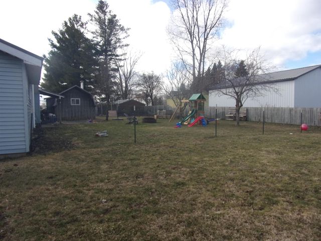 1984 W M-55, Tawas Twp, MI 48763