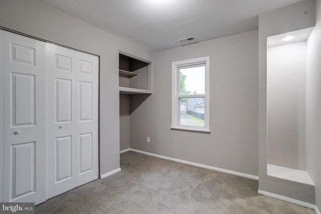 5 HOMELAND AVE, Middle River, MD 21220