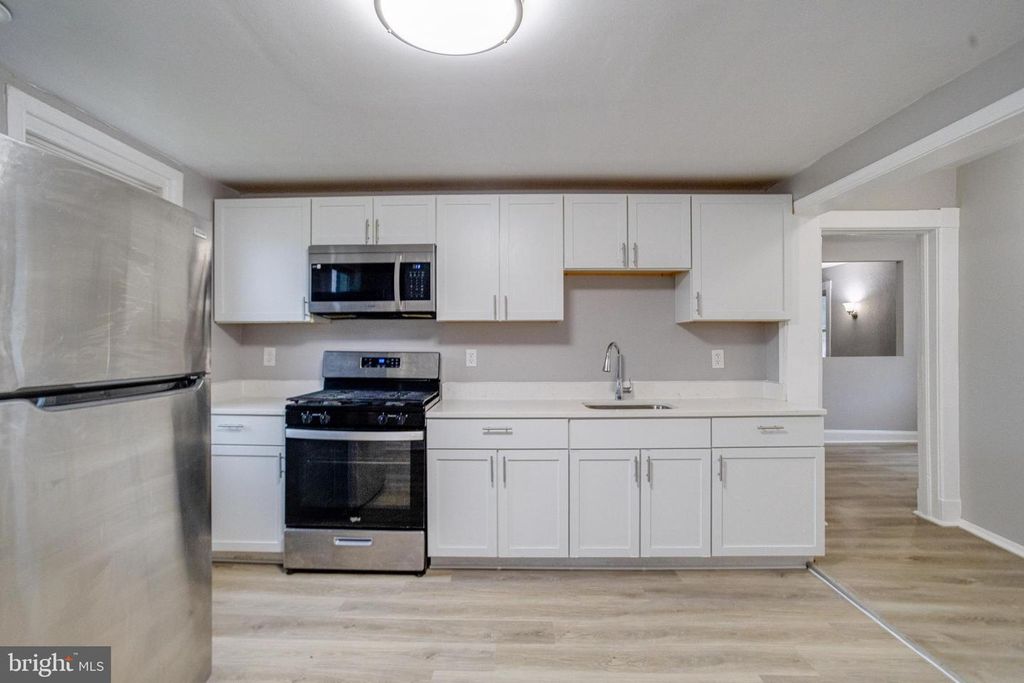 Image 19 of property listing at 5 HOMELAND AVE, Middle River, MD 21220