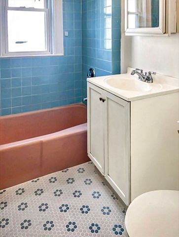 49 Pierce Ave 1, Boston, MA 02122
