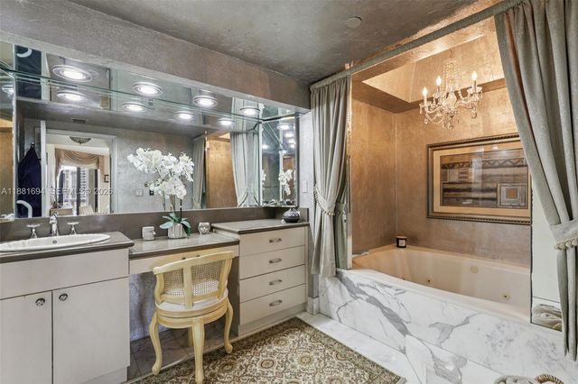 20191 E Country Club Drive 1102, Aventura, FL 33180