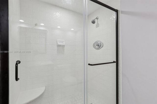 20191 E Country Club Drive 1102, Aventura, FL 33180