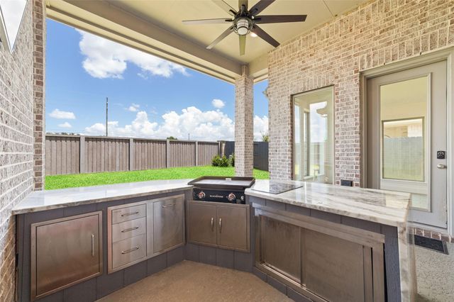 16138 Cottontail Burrow Lane, Hockley, TX 77447