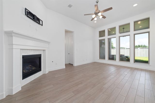 16138 Cottontail Burrow Lane, Hockley, TX 77447