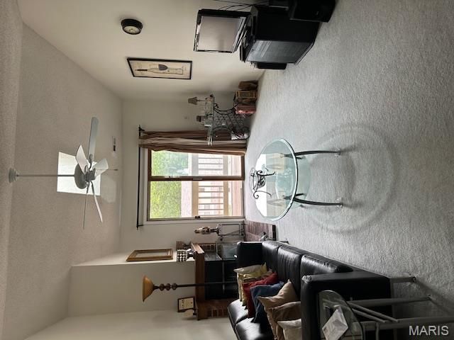 2300 Yellowstone Park Court F, Maryland Heights, MO 63043