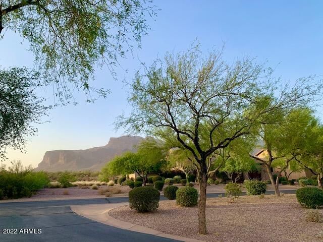 8323 E SUNSET VIEW Drive 36, Gold Canyon, AZ 85118