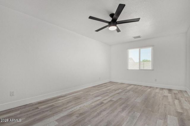 15248 N 38TH Street, Phoenix, AZ 85032