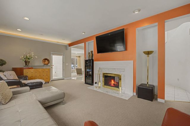 50 Page Lane, Hampstead, NH 03841