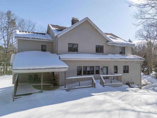 50 Page Lane, Hampstead, NH 03841