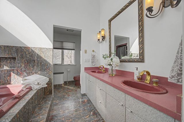 50 Page Lane, Hampstead, NH 03841