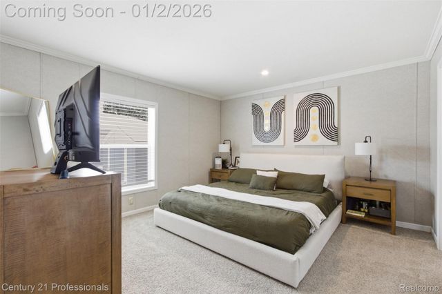 42047 LaRoi Dr. Drive, Novi, MI 48377