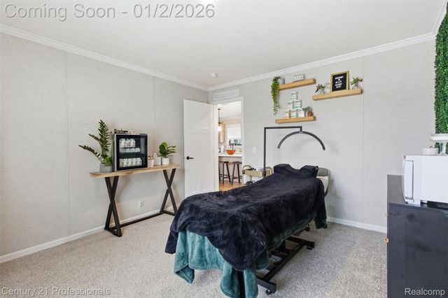 42047 LaRoi Dr. Drive, Novi, MI 48377