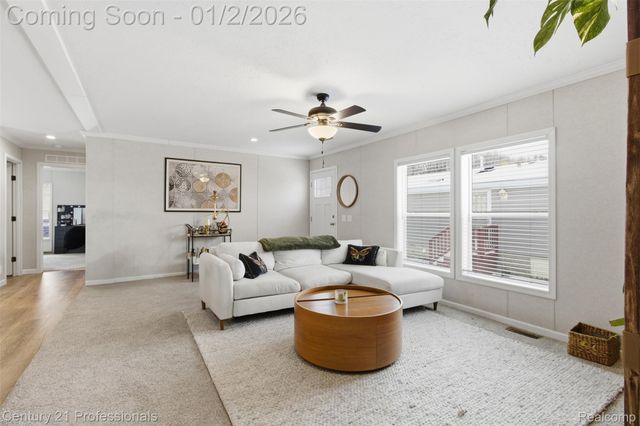 42047 LaRoi Dr. Drive, Novi, MI 48377