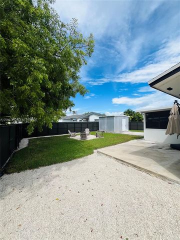 1707 S Curlew Lane, Homestead, FL 33035