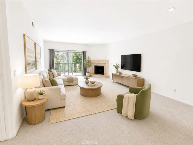 3645 Cardiff Avenue 205, Los Angeles, CA 90034