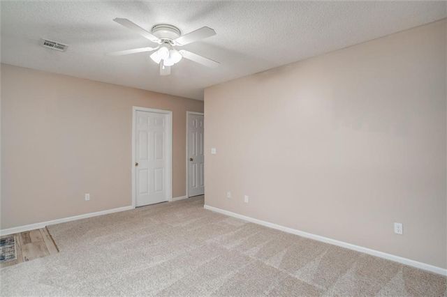 1123 SW Ephraim Drive, Grain Valley, MO 64029