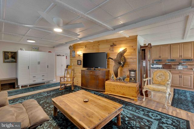 73 HAVEN REST LN, Bloomery, WV 26817