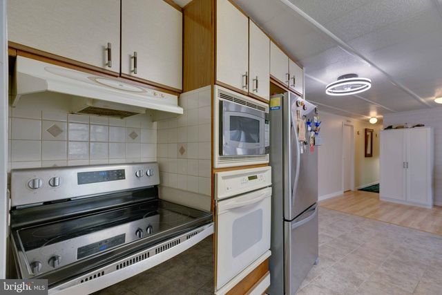 73 HAVEN REST LN, Bloomery, WV 26817