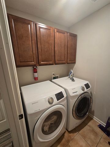 9768 RIGGIN DR, Memphis, TN 38002