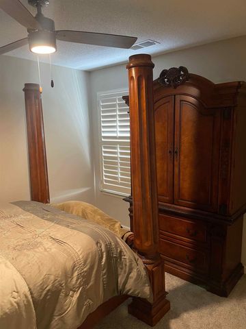 9768 RIGGIN DR, Memphis, TN 38002