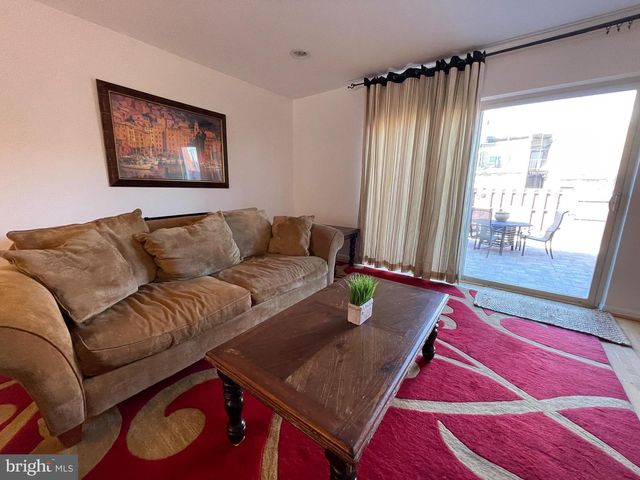 2824 ELLIOTT ST, Baltimore, MD 21224