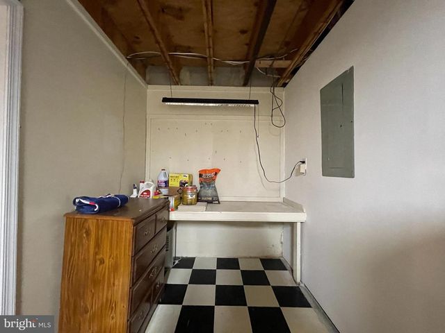 2824 ELLIOTT ST, Baltimore, MD 21224