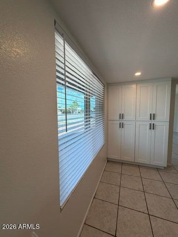 1627 W Villa Theresa Drive, Phoenix, AZ 85023