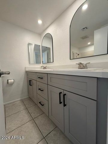 1627 W Villa Theresa Drive, Phoenix, AZ 85023