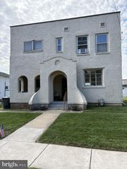520 SAN GABRIEL AVE, Jenkintown, PA 19046