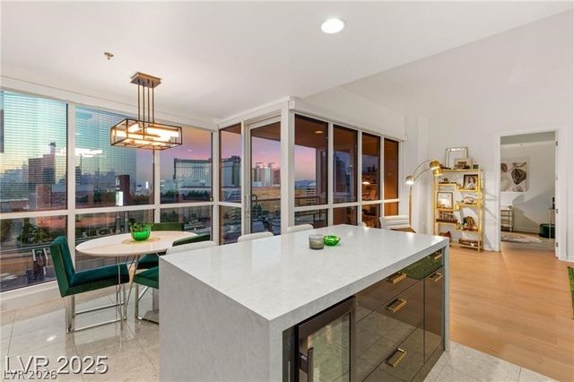 4525 Dean Martin Drive 1007, Las Vegas, NV 89103