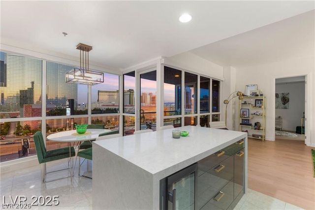 4525 Dean Martin Drive 1007, Las Vegas, NV 89103