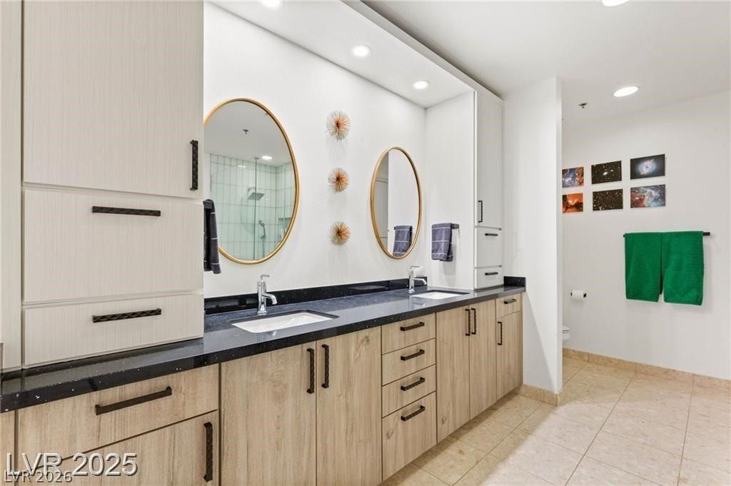 Image 21 of property listing at 4525 Dean Martin Drive 1007, Las Vegas, NV 89103