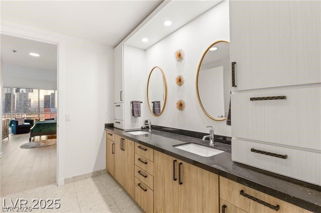 Image 40 of property listing at 4525 Dean Martin Drive 1007, Las Vegas, NV 89103