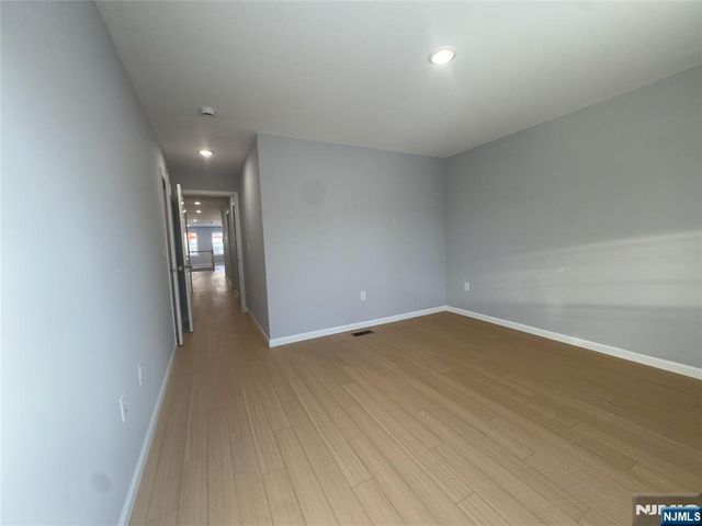 29 Isabella Avenue 1st Fl, Newark, NJ 07106