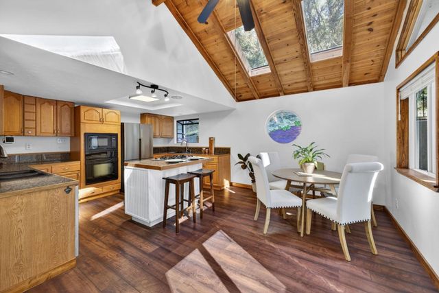 515 Burnside Bend, Boulder Creek, CA 95006