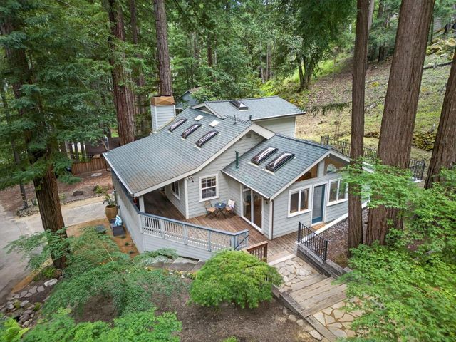 515 Burnside Bend, Boulder Creek, CA 95006