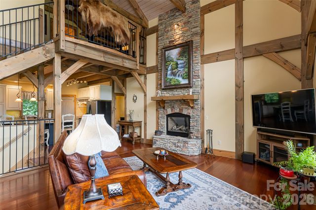 649 Panoramic Loop, Maggie Valley, NC 28751