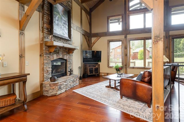 649 Panoramic Loop, Maggie Valley, NC 28751