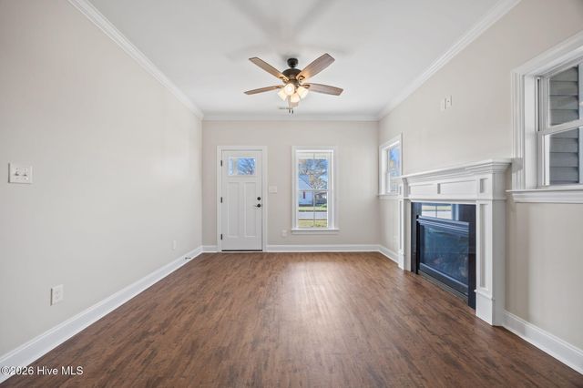 102 E Purvis Street, Robersonville, NC 27871