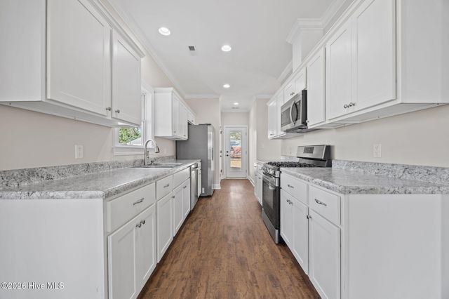 102 E Purvis Street, Robersonville, NC 27871