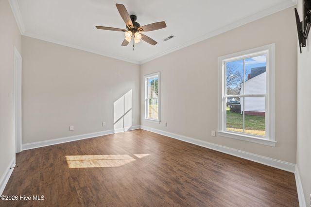 102 E Purvis Street, Robersonville, NC 27871